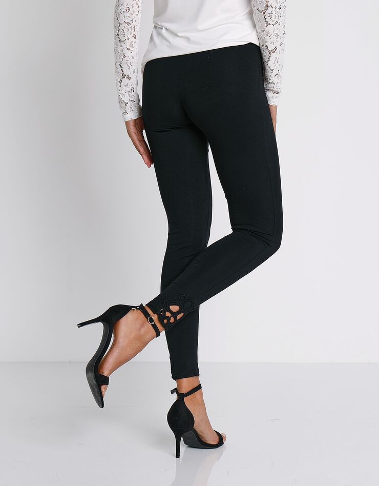 Legging base macramé (noir) Legging base macramé (noir)