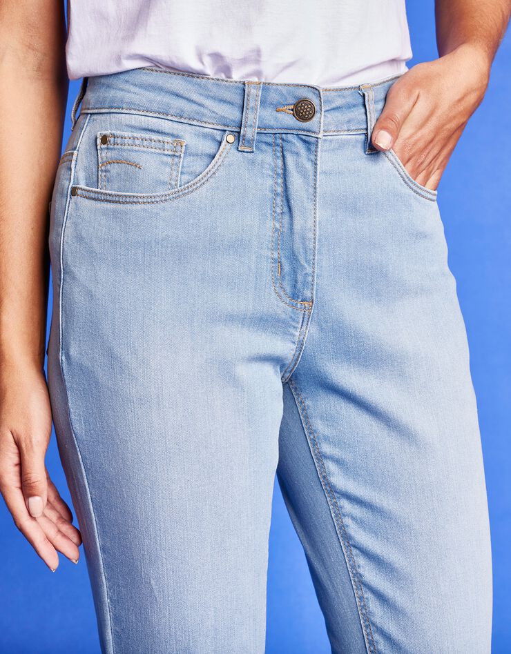 Jean stretch coupe 7/8ème fuselée (bleached) Jean stretch coupe 7/8ème fuselée (bleached)