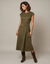 Robe longue &eacute;vas&eacute;e, sans manches, su&eacute;dine (kaki)