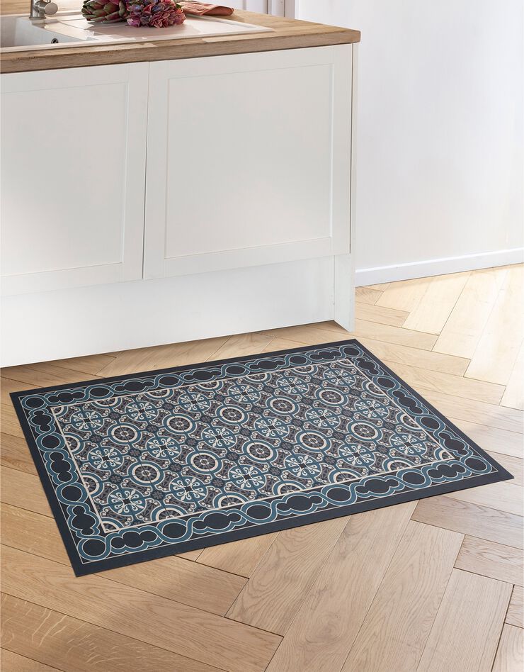 Tapis vinyle effet carreaux de ciment (bleu/gris/noir) Tapis vinyle effet carreaux de ciment (bleu/gris/noir)
