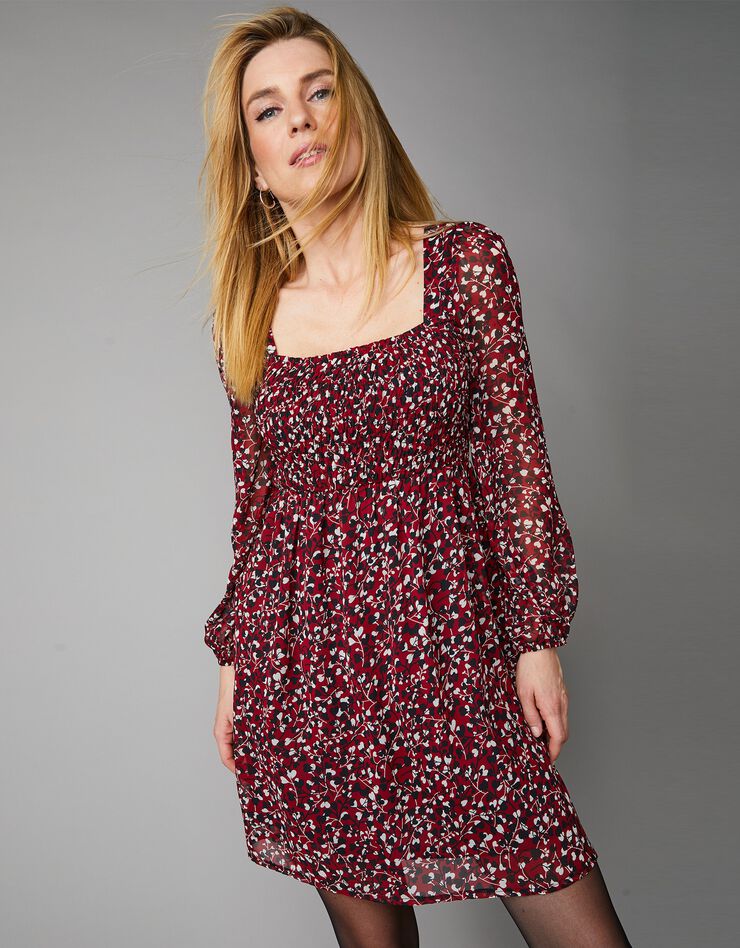 Robe imprimée encolure carrée smockée (rouge / noir) Robe imprimée encolure carrée smockée (rouge / noir)