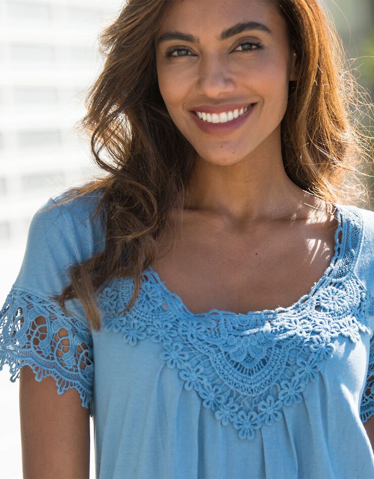 Tee-shirt macramé fantaisie (bleu grisé) Tee-shirt macramé fantaisie (bleu grisé)