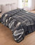 Couette microfibre imprimée Plume 400g/m2 (noir)