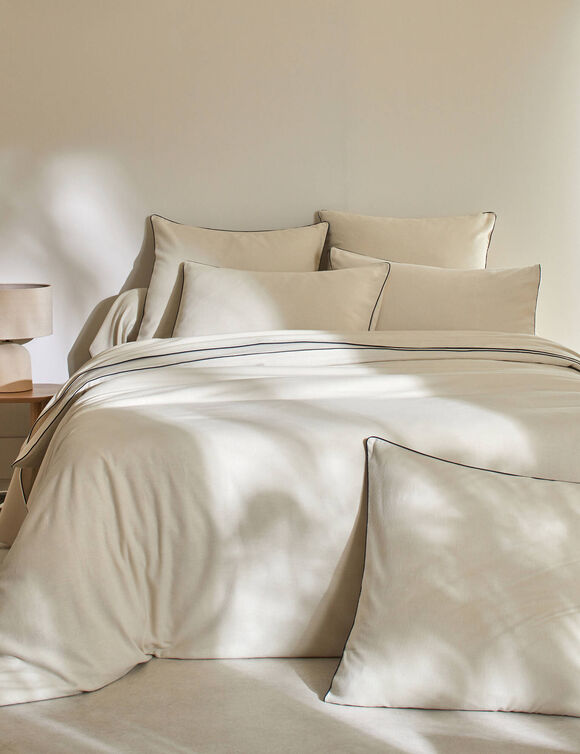 Linge de lit uni passepoil contrast&eacute; collection "Intemporelle" - flanelle 150 g/m&sup2; (beige)