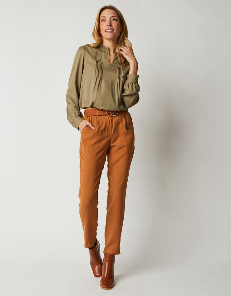 Blouse à plis manches longues unie (kaki clair) Blouse à plis manches longues unie (kaki clair)