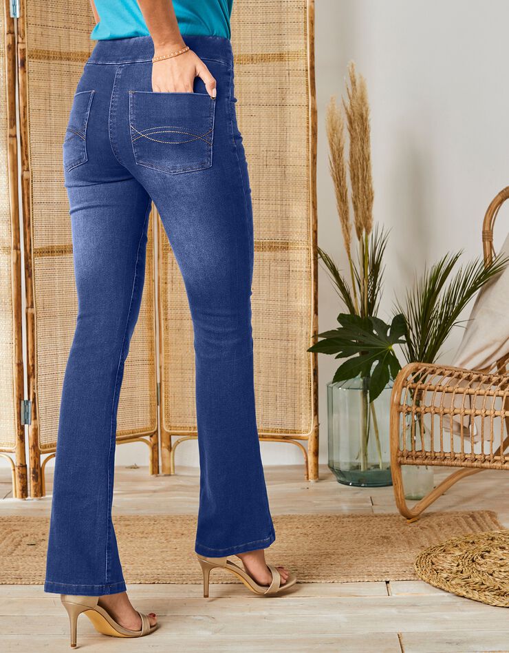 Jean bootcut ultra stretch, maille effet jean (stone) Jean bootcut ultra stretch, maille effet jean (stone)