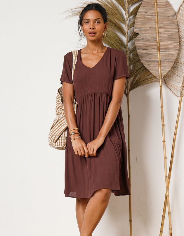 Robe col V courte unie, crépon (chocolat)