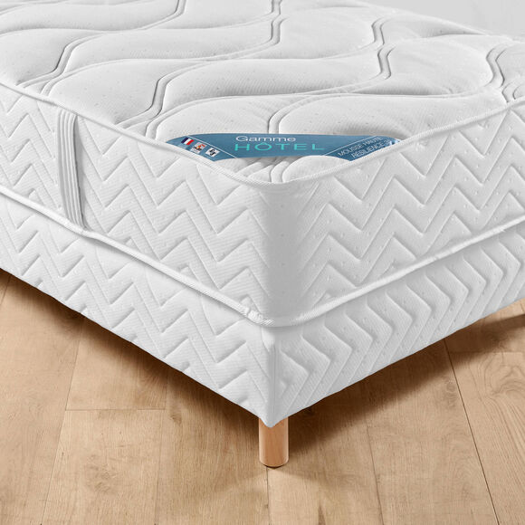 Matelas mousse Gamme Hôtel, confort ferme H18 cm (blanc)