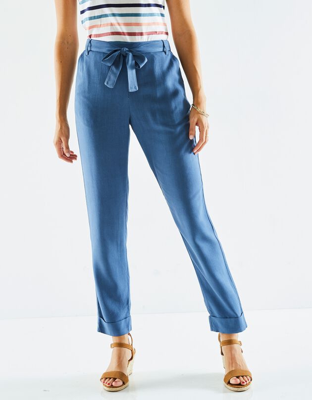 Pantalon 7/8ème fuselée uni, tissu fluide (bleu grisé)