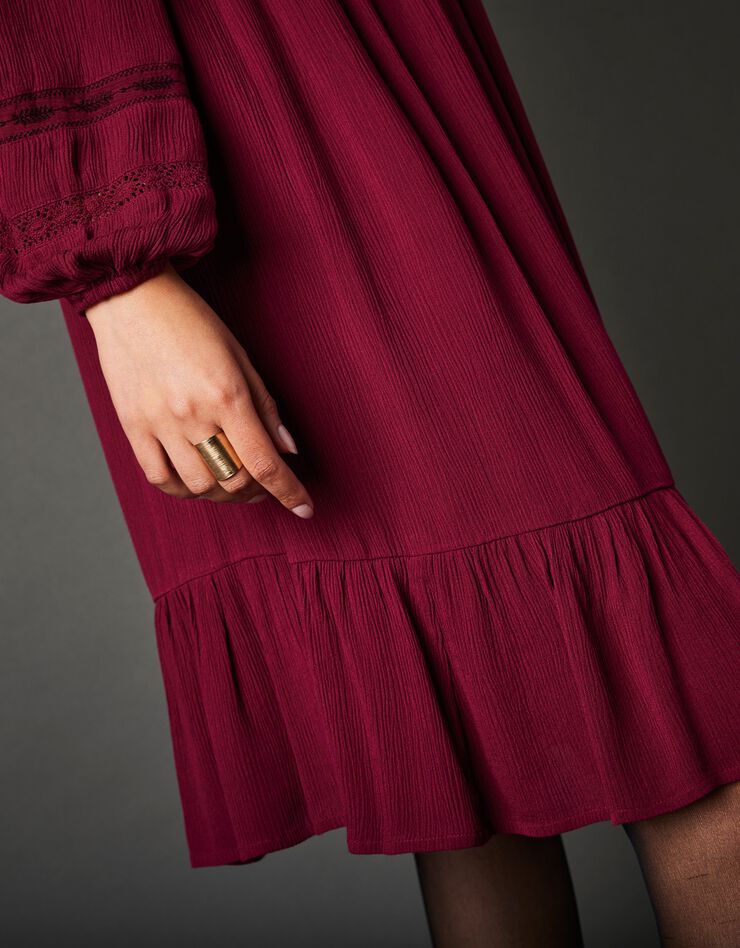 Robe brodée dentelle et macramé (bordeaux)