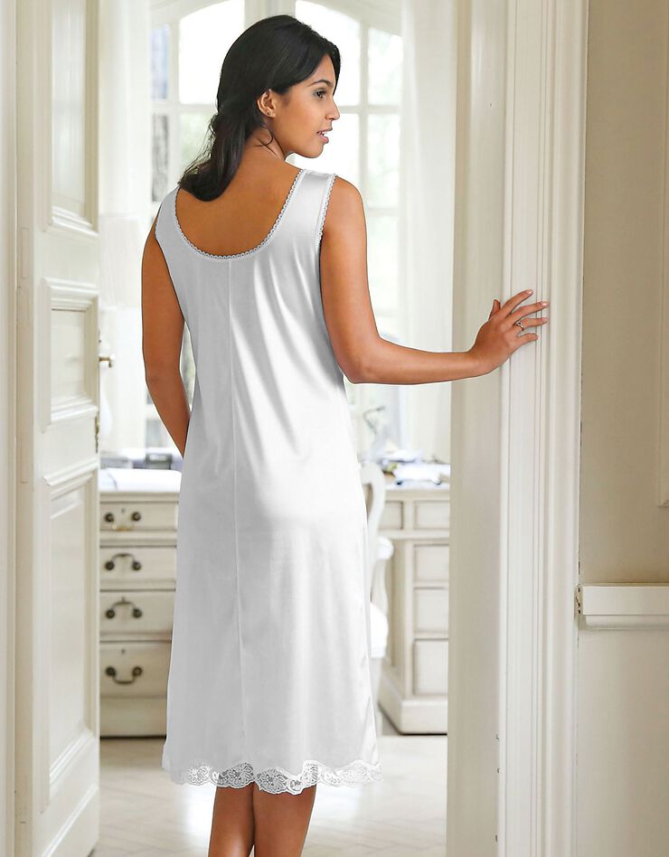Fond de robe antistatique (blanc) Fond de robe antistatique (blanc)