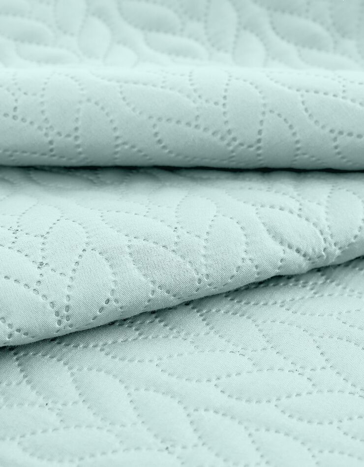 Couvre-lit matelassé microfibre motif géométrique (vert amande) Couvre-lit matelassé microfibre motif géométrique (vert amande)