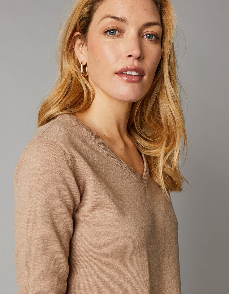 Pull col V, laine d'agneau (beige chiné) Pull col V, laine d'agneau (beige chiné)