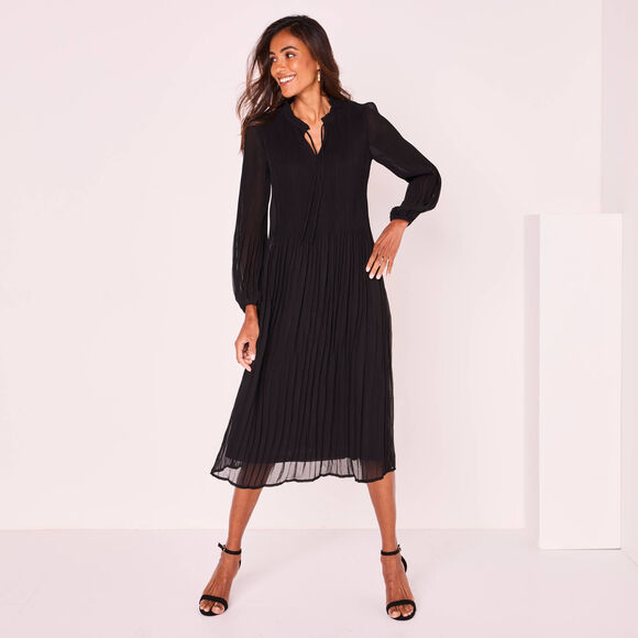 Robe unie mi longue, voile plissé (noir)