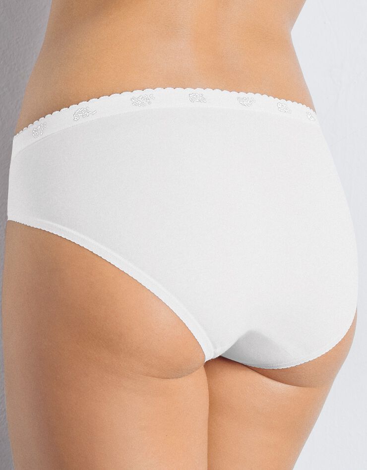 Culotte taï Chic, lot de 3 achetées + 1 GRATUITE (1) (blanc) Culotte taï Chic, lot de 3 achetées + 1 GRATUITE (1) (blanc)