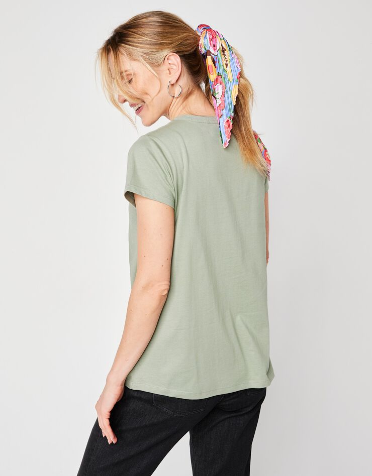 Tee-shirt boutonné broderie anglaise (vert grisé) Tee-shirt boutonné broderie anglaise (vert grisé)
