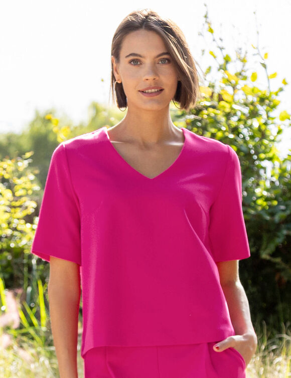 Blouse fluide col V manches courtes, unie (fuchsia)
