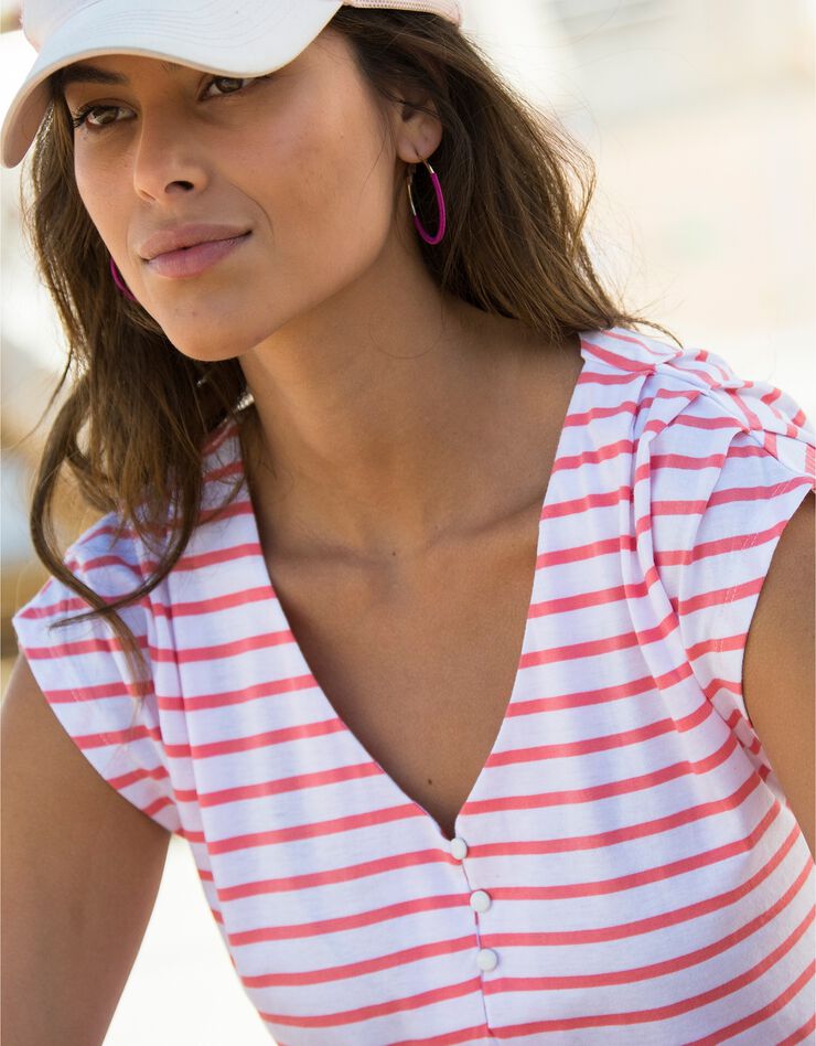 Tee-shirt col V rayé (blanc / corail)