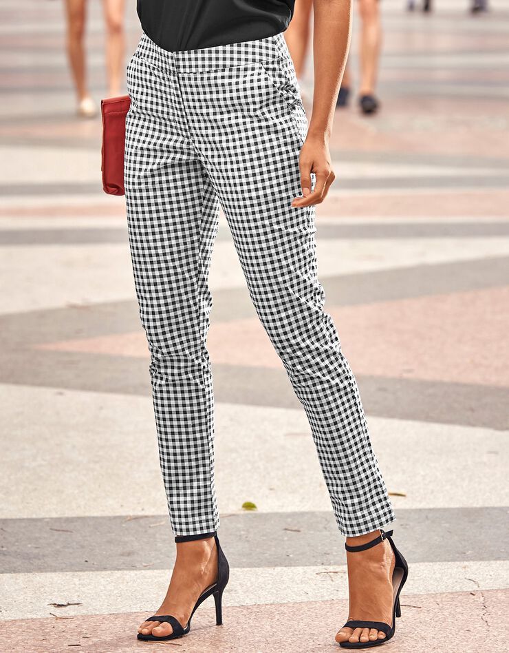 Pantalon à carreaux 7/8ème fuselé (noir / blanc) Pantalon à carreaux 7/8ème fuselé (noir / blanc)