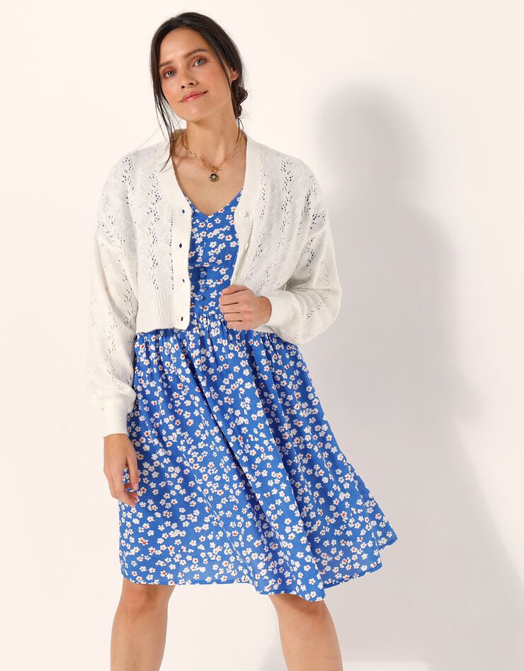Gilet court boutonné maille fantaisie (écru) Gilet court boutonné maille fantaisie (écru)