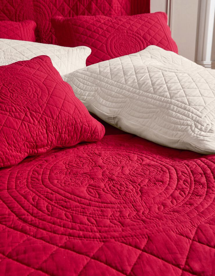 Couvre-lit uni style boutis Cassandre (cerise)