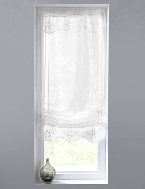 Vitrage macram&eacute; brod&eacute; finition passe-tringle (blanc)