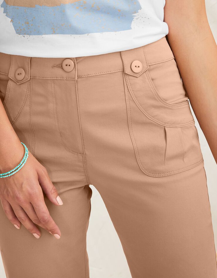 Pantacourt droit stretch (noisette) Pantacourt droit stretch (noisette)