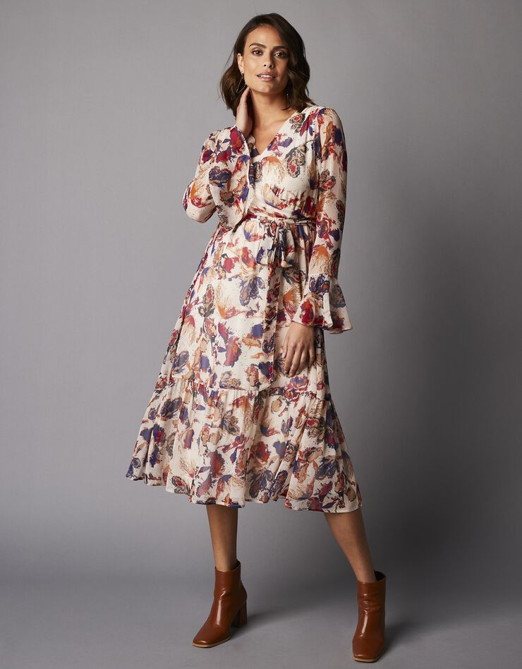 Robe imprimée en voile nouée à la taille, finition volantée (écru / framboise)