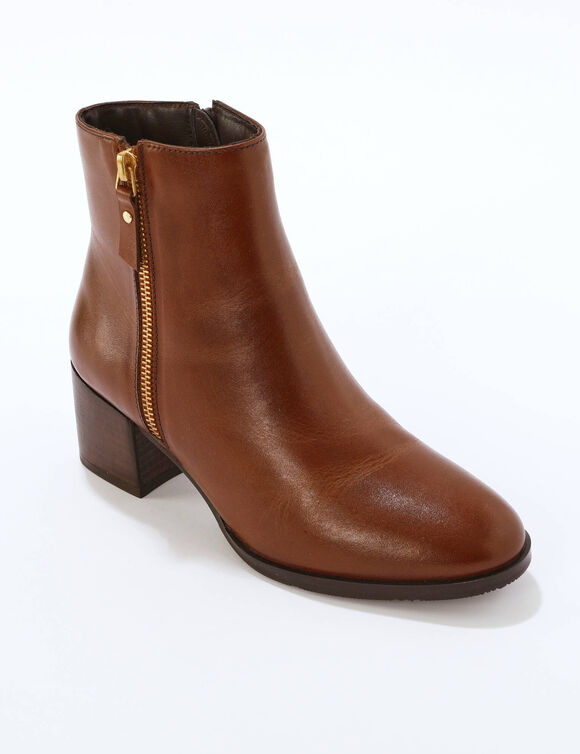 Boots zippées en cuir (marron)