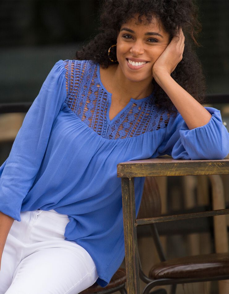 Blouse macramé manches 3/4 (bleu) Blouse macramé manches 3/4 (bleu)
