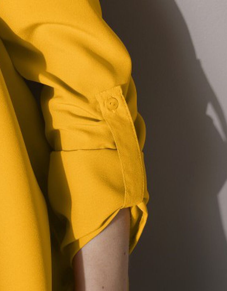 Blouse fluide col V (moutarde) Blouse fluide col V (moutarde)