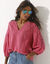 Blouse unie macramé, manches brodées (rose)
