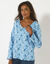 Haut de pyjama manches longues imprimé fleuri (bleu / écru)