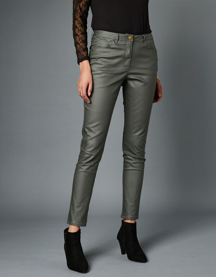 Tapered coated pants