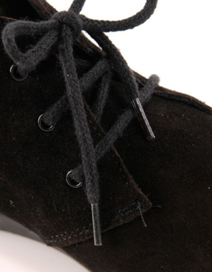 Bottines à lacet en croûte de cuir (noir) Bottines à lacet en croûte de cuir (noir)