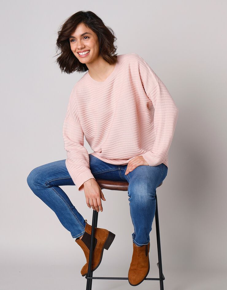 Pull loose maille fantaisie effet rayures (rose poudré) Pull loose maille fantaisie effet rayures (rose poudré)