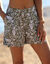 Short large fluide imprimé (kaki / blanc)