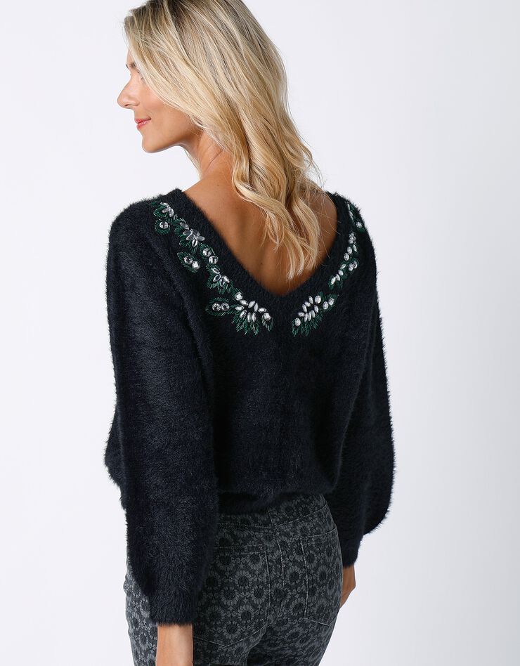 Pull maille douceur avec strass et perles (noir / argenté) Pull maille douceur avec strass et perles (noir / argenté)