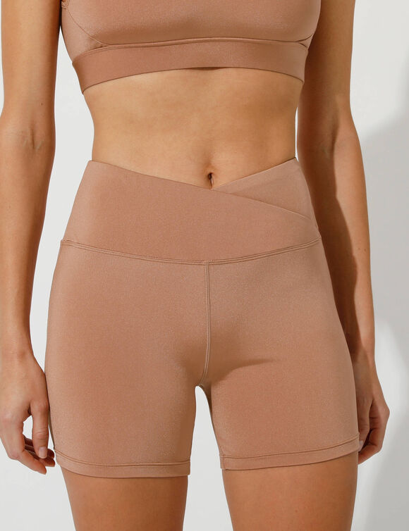 Short de sport "remontes fesses" en microfibre (marron glacé)