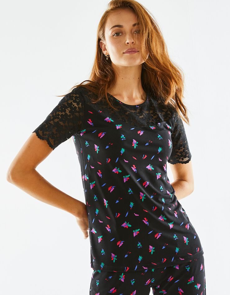 Tee-shirt empiècement dentelle col rond manches courtes, imprimé (noir / multicolore) Tee-shirt empiècement dentelle col rond manches courtes, imprimé (noir / multicolore)
