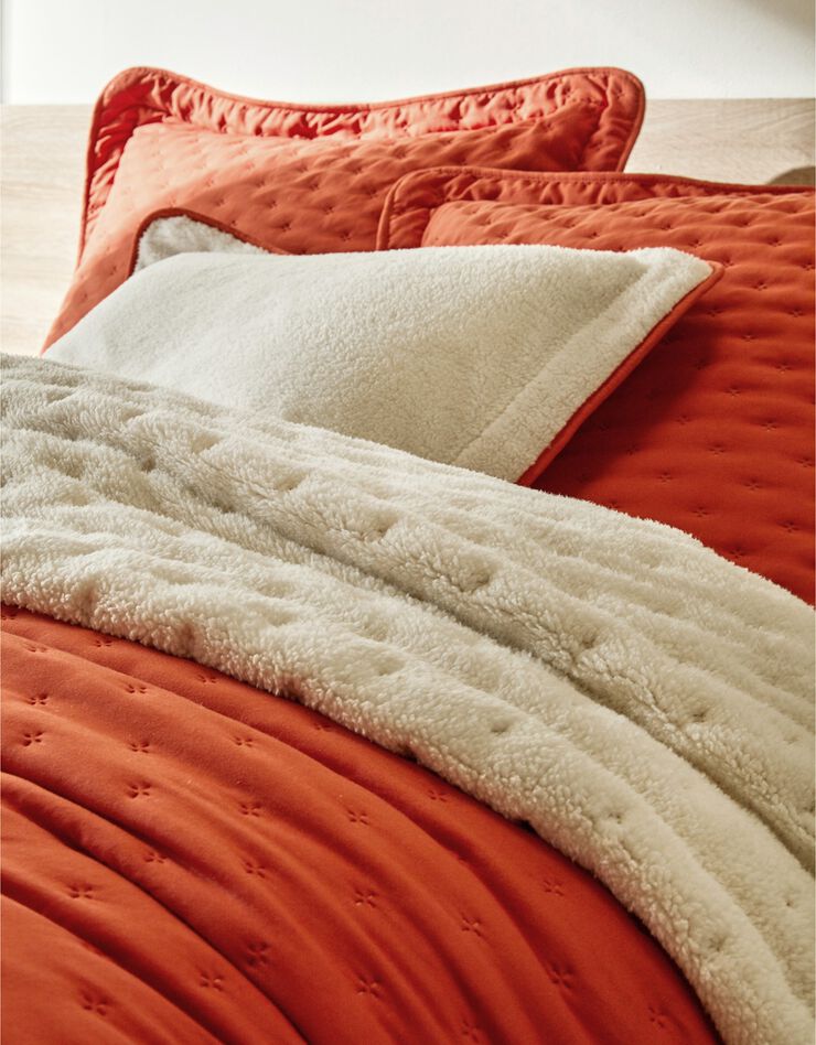 Couvre-lit réversible microfibre matelassée/sherpa (terracotta)