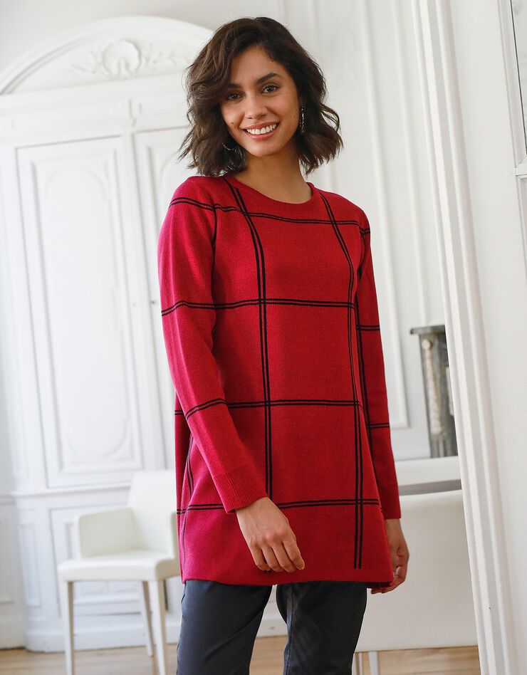 Pull tunique évasé à larges carreaux - manches longues (cerise / noir) Pull tunique évasé à larges carreaux - manches longues (cerise / noir)