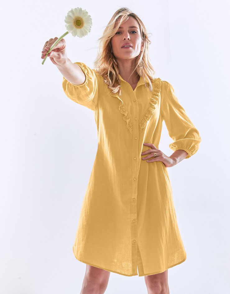 Robe chemisier unie boutonnée volantée, gaze de coton (miel) Robe chemisier unie boutonnée volantée, gaze de coton (miel)