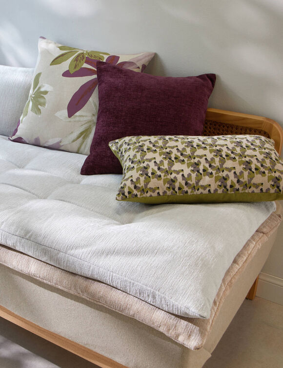 Long coussin de canap&eacute; chenille (gris perle)