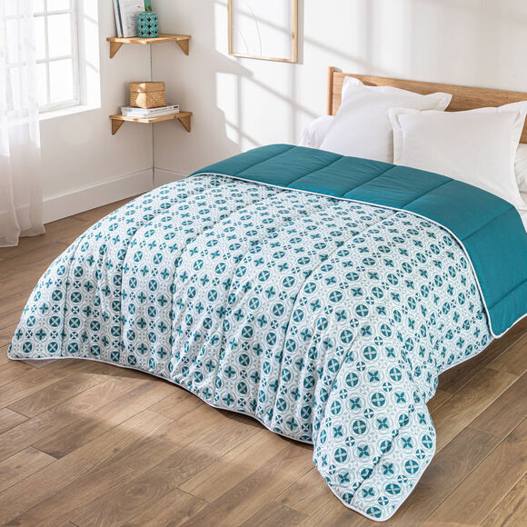 Couette microfibre imprim&eacute; mosa&iuml;ques 400 g/m&sup2; (bleu paon)