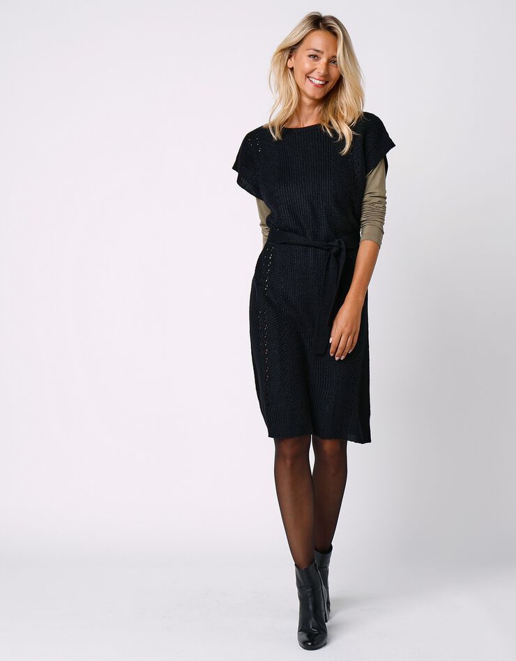 Robe manches courtes ceinturée - toucher mohair (noir) Robe manches courtes ceinturée - toucher mohair (noir)