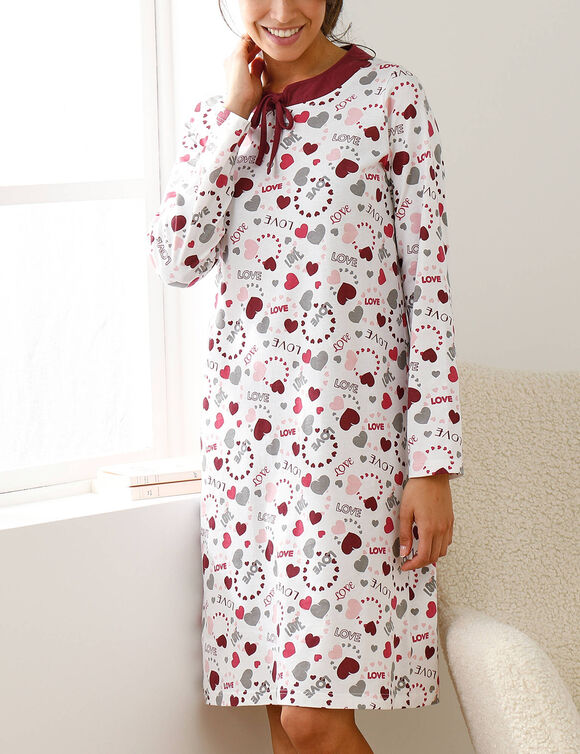 Chemise de nuit imprim&eacute; "coeurs" (cerise)