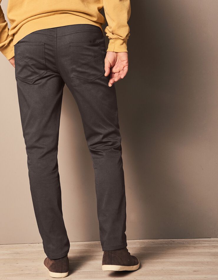 Pantalon droit 5 poches twill coton extensible (marron)