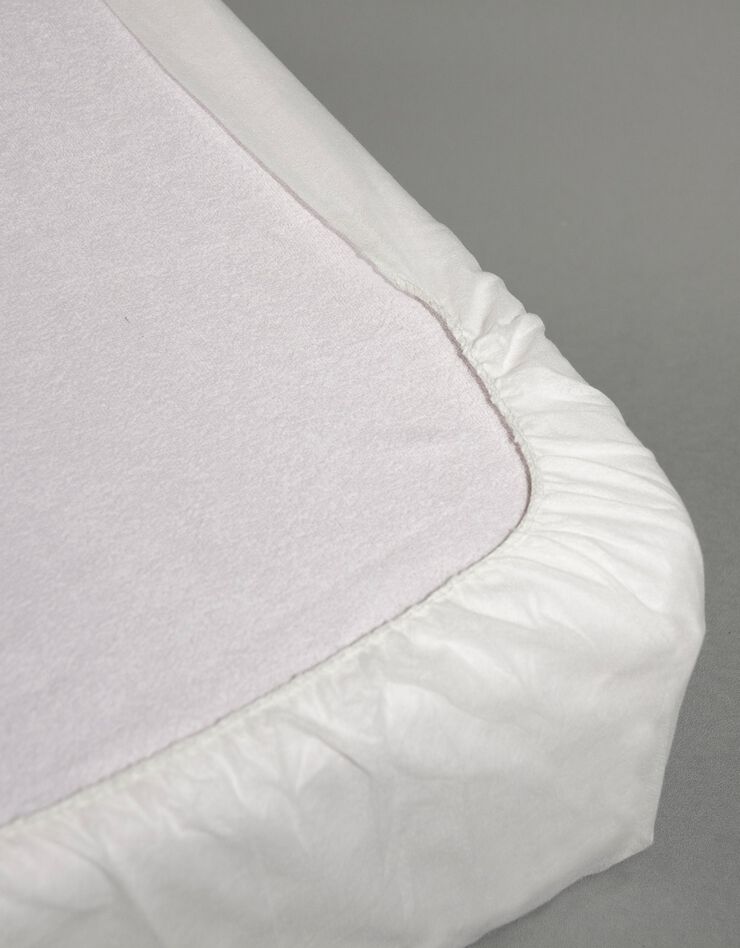Kit de couchage confort jetable : drap-housse + housse de couette + taie d'oreiller (blanc)