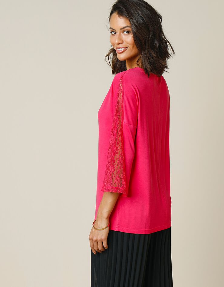 Tee-shirt col V empiècement dentelle - manches 3/4 (cerise) Tee-shirt col V empiècement dentelle - manches 3/4 (cerise)